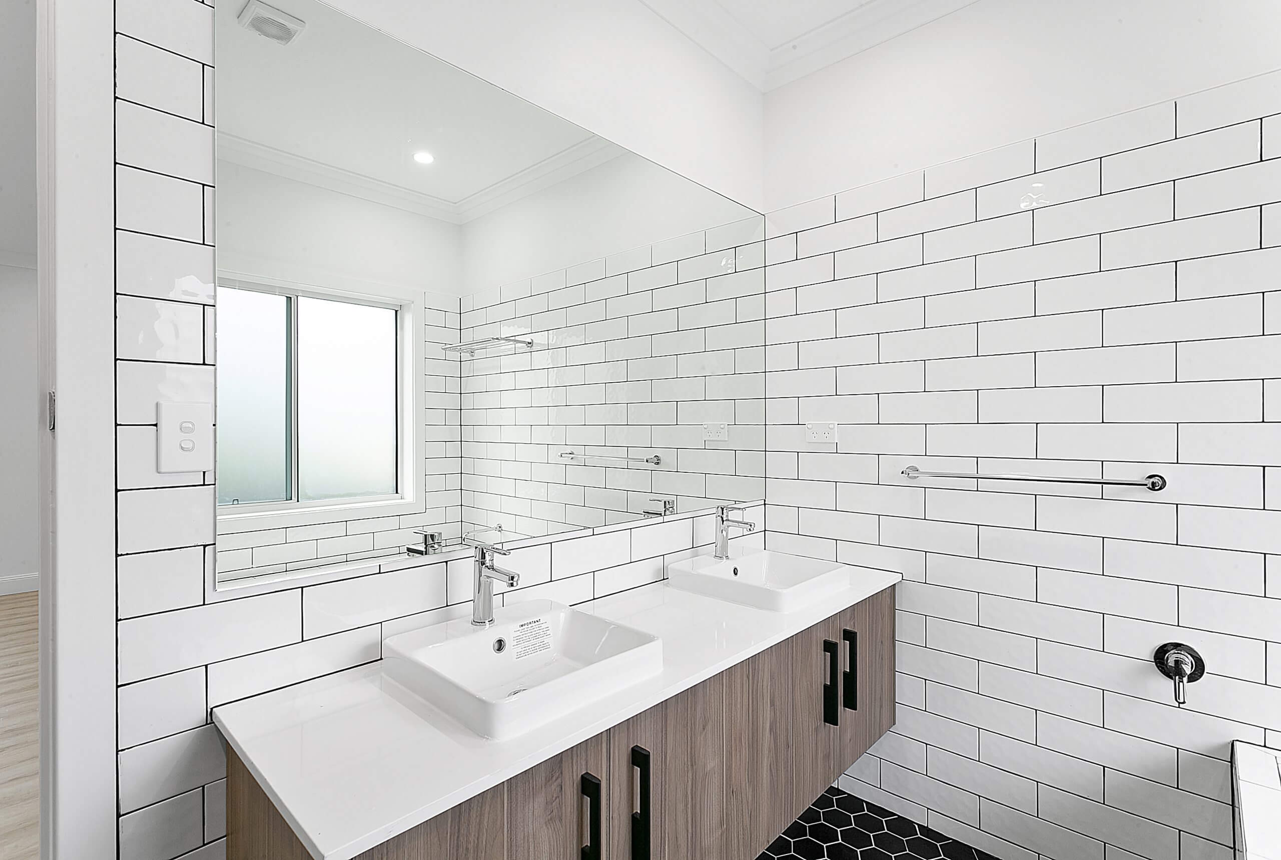 Pennant Hills – V23