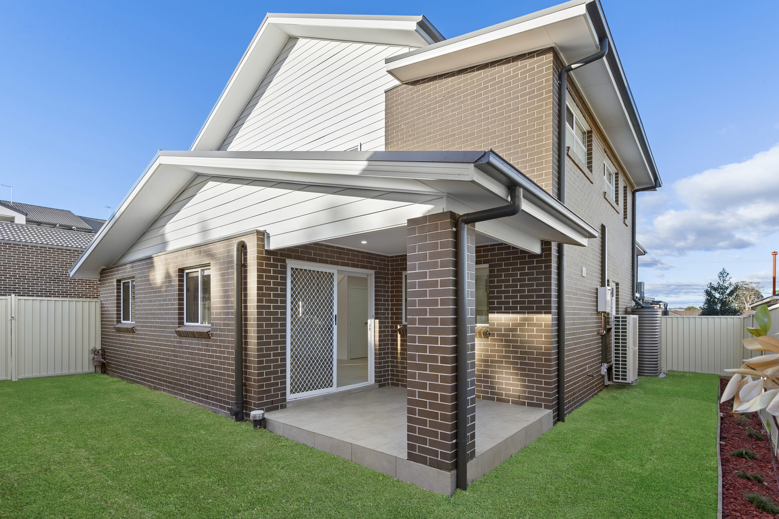 Campbelltown – R14 (Townhouses)