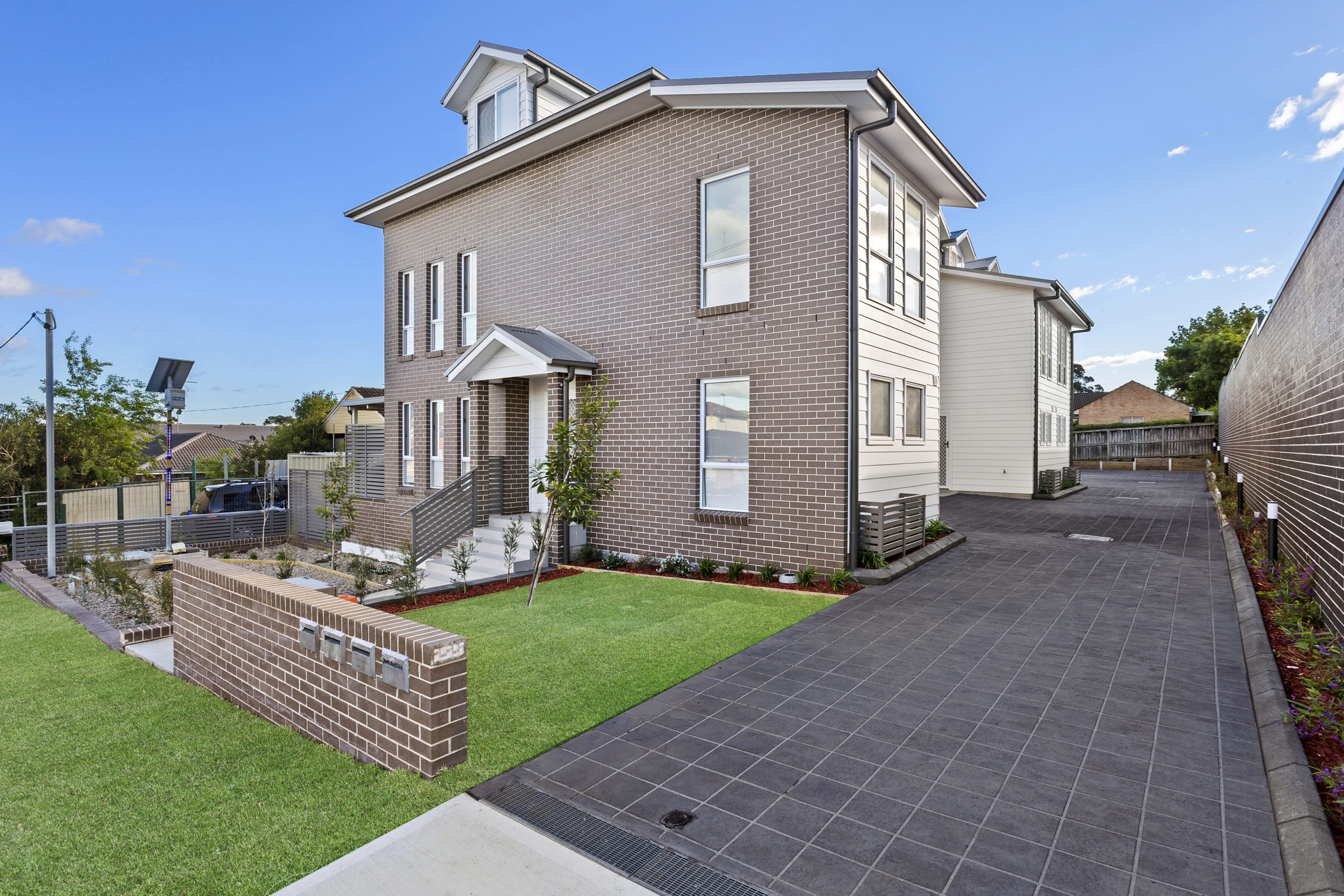 Campbelltown – R14 (Townhouses)