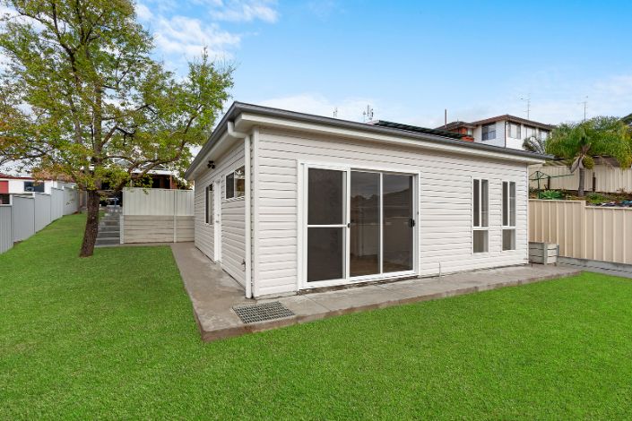Granny flat behind old home