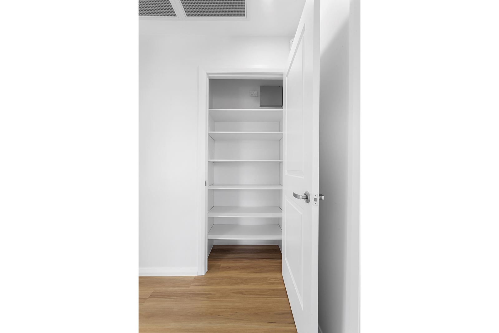 Melrose Park – W23