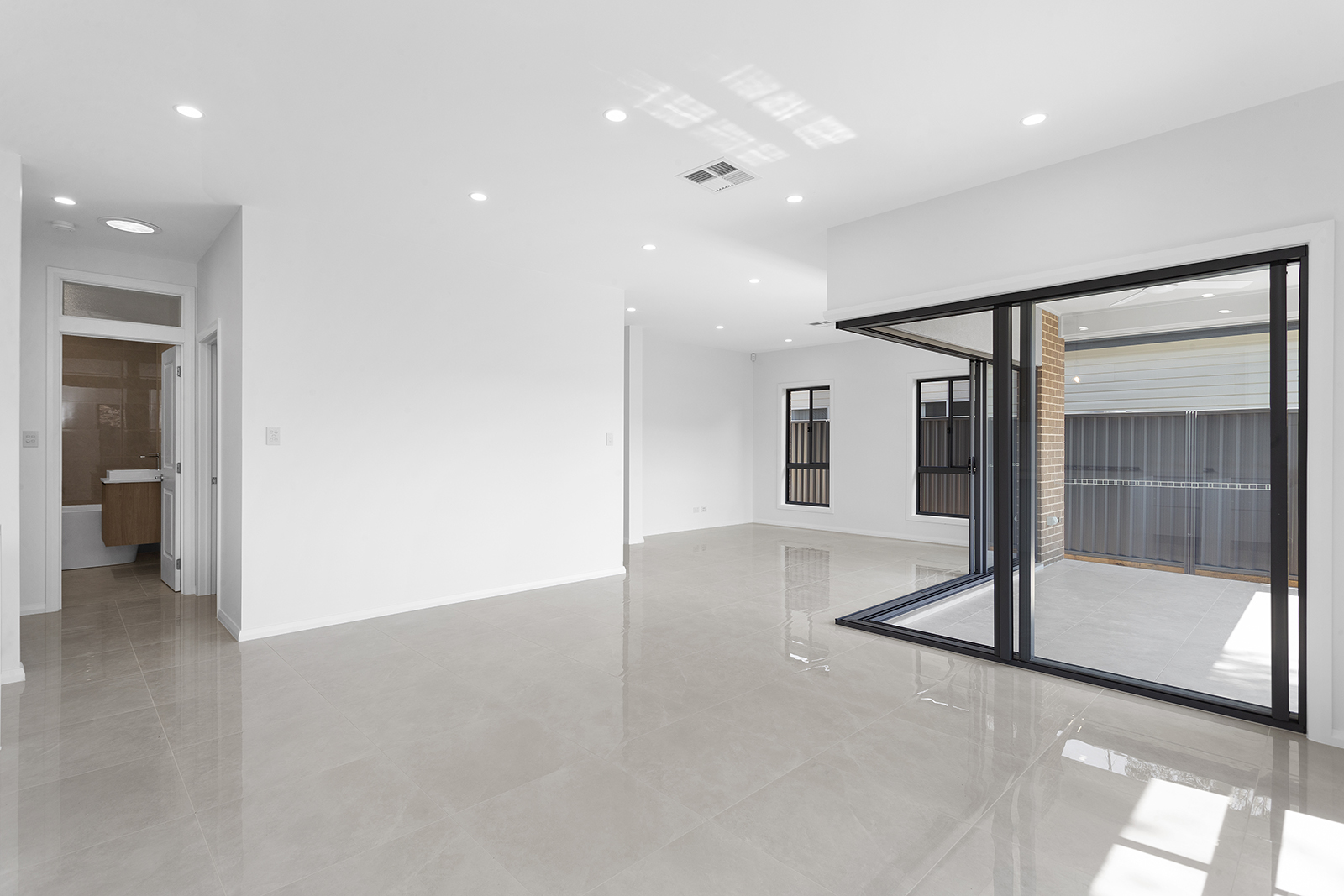 Melrose Park – W23